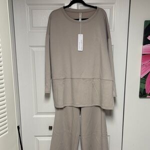 Dear Scarlett Taupe Lounge Ensemble